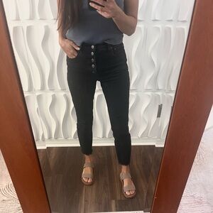 Abercrombie & Fitch Women's The Skinny &  High Rise Jeans - Black